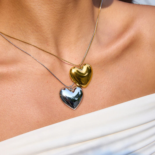 Charming Heart Necklace In Silver